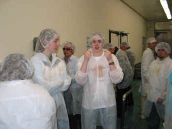 IMG_2128.JPG (68956 bytes)